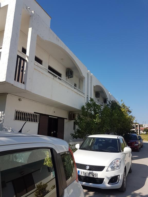 פליראקי Thalassa Studios מראה חיצוני תמונה
